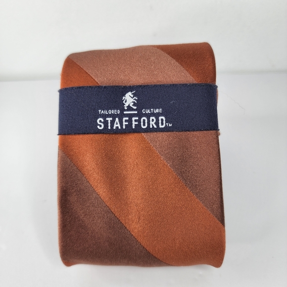 STAFFORD Orange Silk Tie. - Picture 4 of 6